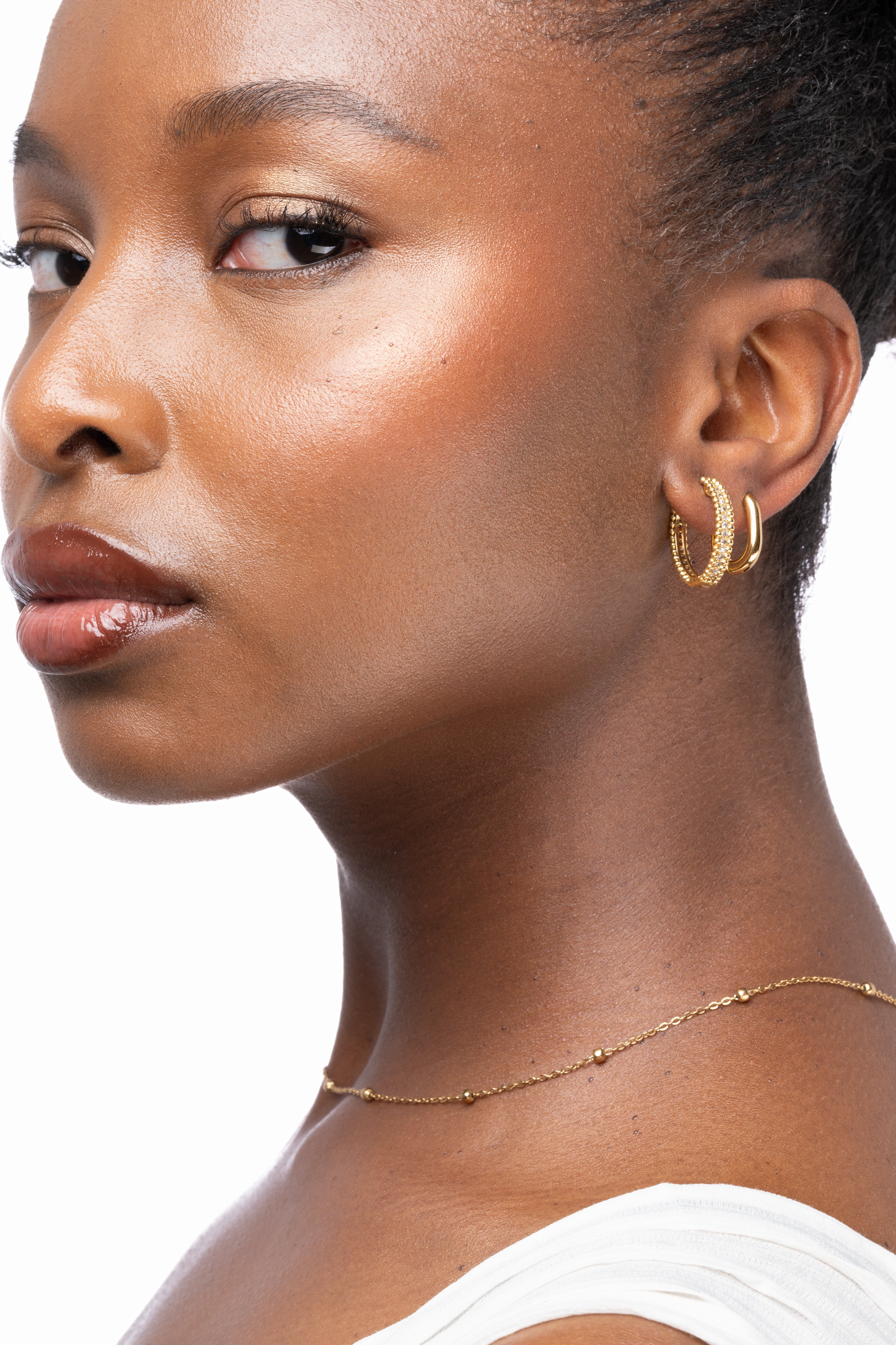 Shine Medium Hoops