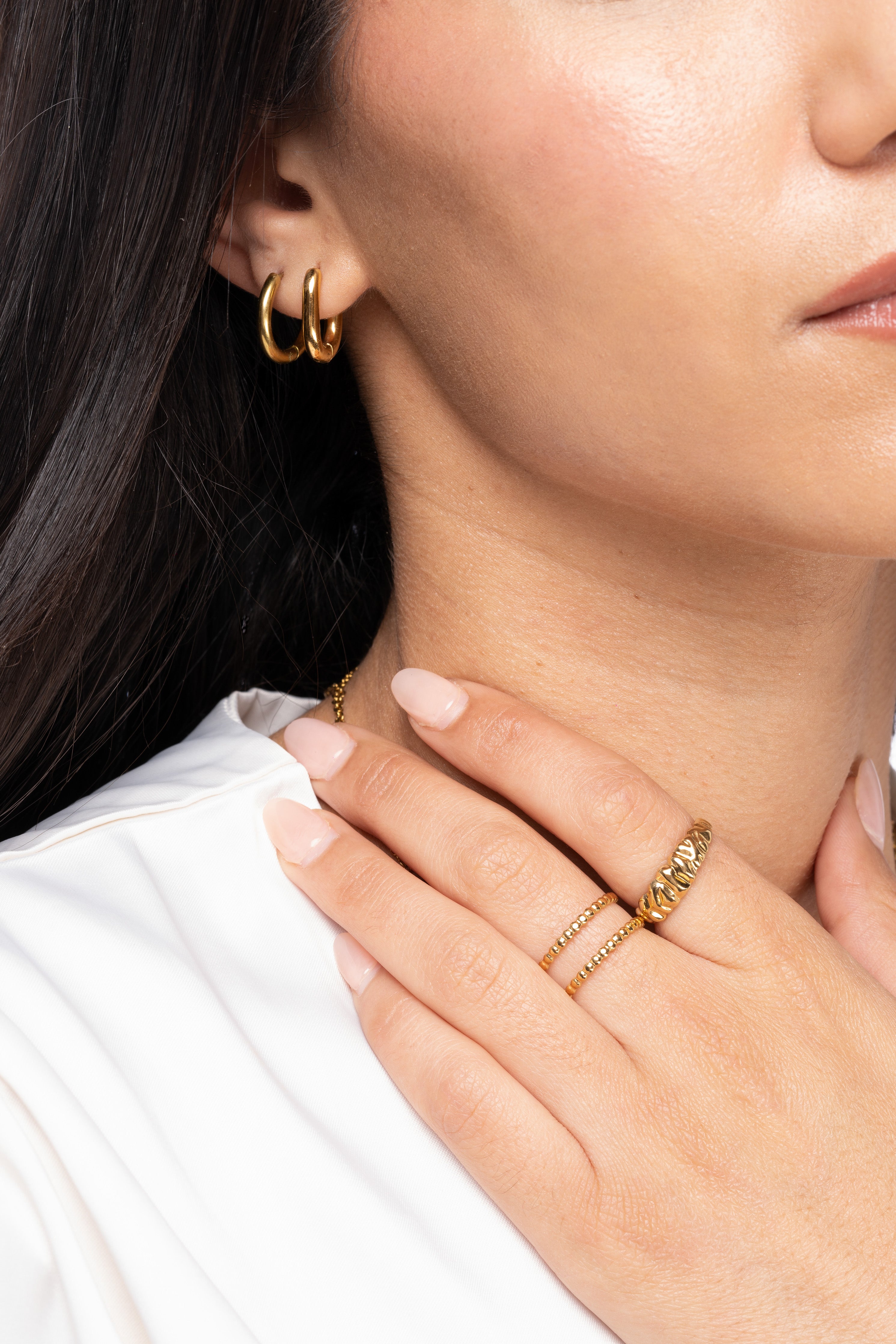 Shine Medium Hoops